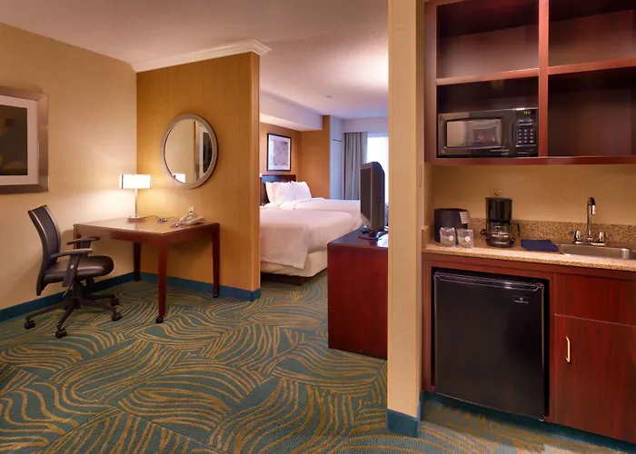 Springhill By Marriott Hotel 3*