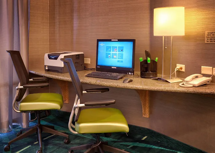 Hotel Springhill By Marriott 3*